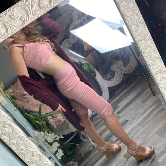 Co-ord set pink rose rib crop top & long shorts brand NWT ribbed stretch pink - Picture 3 of 12